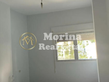 Qera, Apartament 1+1, Fresku, 300 Euro/Muaj