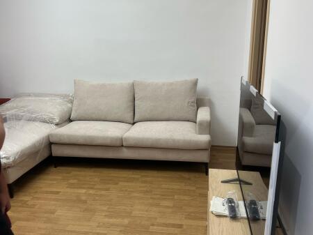 2+1,i mobiluar,te pallati me shigjeta,500 euro