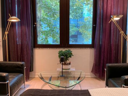 ZYRE ME QERA 70 M2 QENDER 1.500 EURO