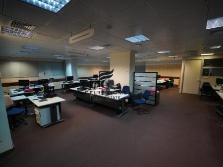 BUSINESS PREMISES FOR RENT 289 M2 KAVAJES ROAD 7,500 EURO