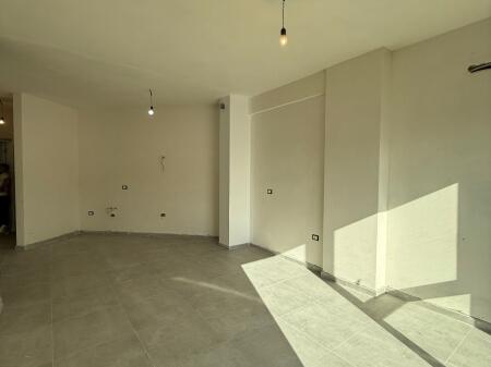 Appartamento 2+1+2 in vendita vicino al Lago Secco