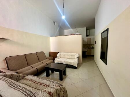 Apartament 1+1 ne Shitje tek Rruga e Barrikadave