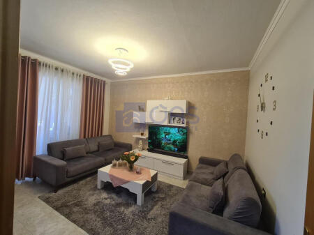Affittasi appartamento 1+1 in via Bardhyl