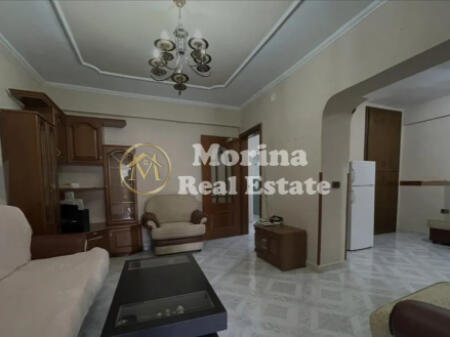 Affitto, Appartamento 2+1, 21 Dhjetori, 550 euro/mese