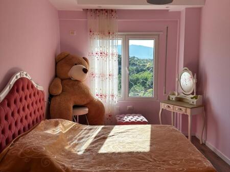 Tirane, jepet me qera apartament duplex Dublex Kati 0, 80 m² 1.000 € (Kodra diellit 2)
