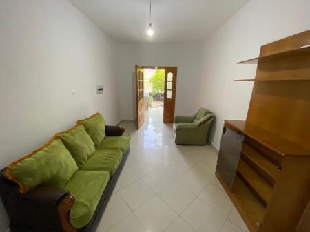 APPARTAMENTO 1+1. 37000 LEKE. EX PARCO DEGLI AUTOBUS, VICINO AL COMPLESSO CONTATTO