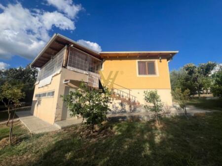 VILLA 3+1+2+BLK IN VENDITA A DAIAS, PETRELE 600.000 EURO