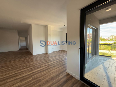 Office for rent, Unaza e Re!