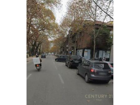 COMMERCIAL SPACE FOR RENT ON THE STREET – OPPOSITE THE FORMER EXHIBITION, TIRANA