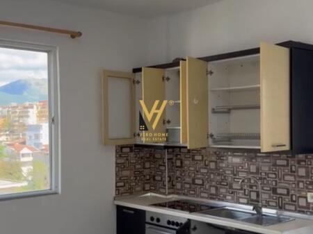 JEPET ZYRE 75 M2 ME QIRA TE 5 MAJI 350 EURO