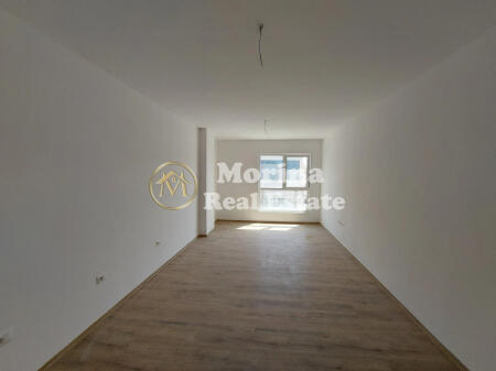 Qera! Apartament 2+1, Paskuqan,Rr:”Lidhja Prizrenit”, 350 Euro