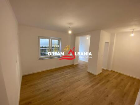 Business Premises for Rent on Durres Street, near Colosseo in Tirana (ID 4229449)