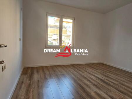 Appartamento 2+1 in Vendita Via Kavaja, vicino alla Moschea a Tirana (ID 4129530)