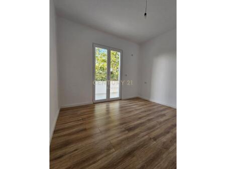 Appartamento 2+1 in vendita in Via Kavaja!