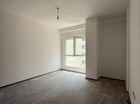 OFFICE FOR RENT 70 M2 LAPRAKE 450 EURO