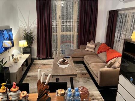 Super Dupleks per qira te Kristal Center