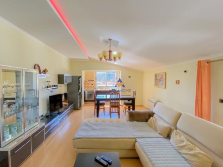 APARTMENT FOR RENT 2+1+BALCONY "MUHAMET GJOLLESHA STREET" 700 EURO.
