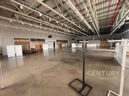 🏬 SHOP SPACE FOR RENT WITH COMMERCIAL DESTINATION – AT “TIRANA OUTLET PARK” Strategic location opposite MEGATEK Shopping Center!