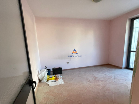 APARTMENT FOR RENT 2+1+BALCONY "NEAR MISTO MAME SCHOOL, MEDRESE" 450 EURO