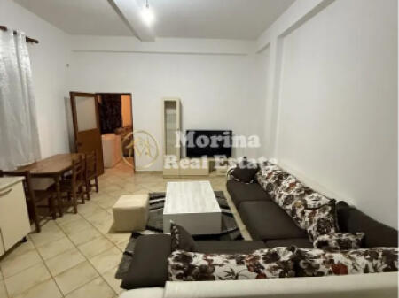 Qera, Hyrje Private 1+1, 5 Maj, 300 euro/muaj
