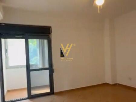 VENDESI APPARTAMENTO 2+1+2 VICINO SQUARE 21 255.000 EURO
