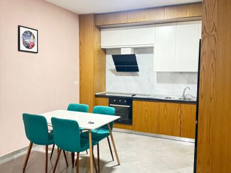 Affittasi – Appartamento 1+1   , Green City, Astir  