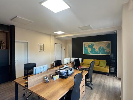 BUSINESS PREMISES FOR RENT 166 M2 KAVAJES ROAD 2,200 EURO