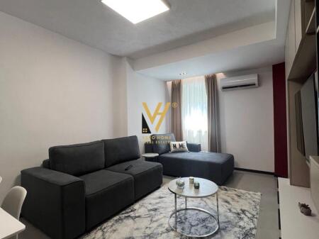 VENDESI APPARTAMENTO 3+1+3+BLK VICINO SQUARE 21 360.000 EURO