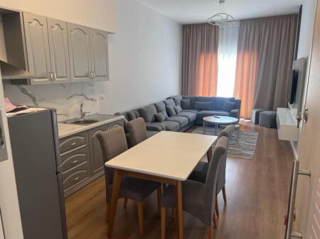 Apartament me qera 2+1 tek Fresku (ID B2201401) Tirane.