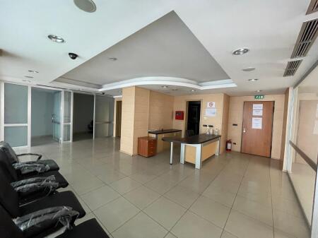 AMBIENT KLINIKE ME QERA PRANE KOMUNES PARISIT