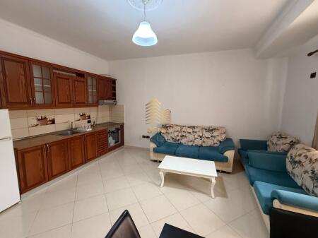Rent, Apartment, 2+1+balcony, Dibra Street, United School, 500 Euro/Month