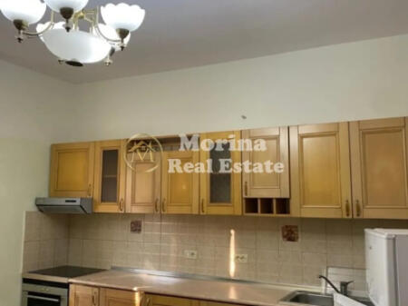 Ingresso privato 1+1, Jordan Misja, 350 Euro