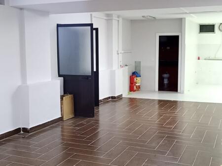 VENDITA MAGAZZINO 109 M2 IRFAN TOMINI 120.000 EURO