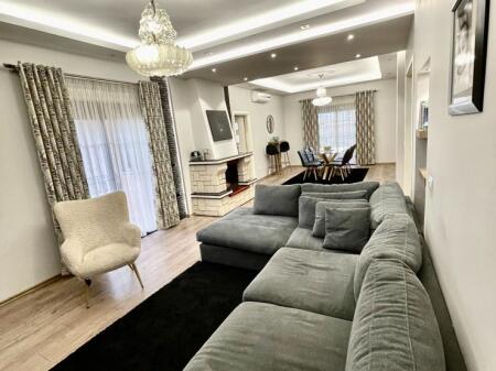 VILLA IN VENDITA 840 M2 STRADA DI DIBRA 1.500.000 EURO
