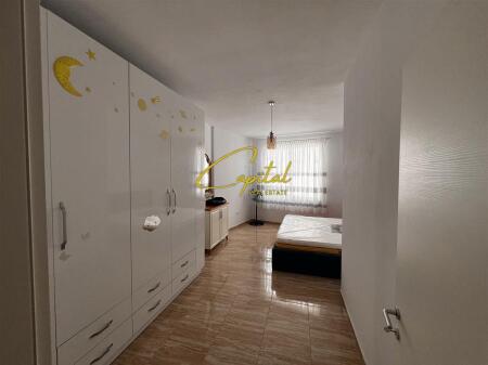 APARTAMENT ME QERA 3+1+2 ASTIR 600 EURO