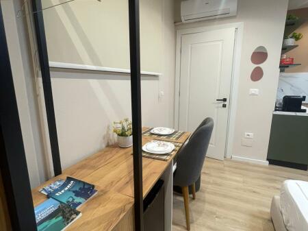 Jepen Me Qera 2 Garsioniere Tek Ministria E Drejtesise (ID BG138) Tirane