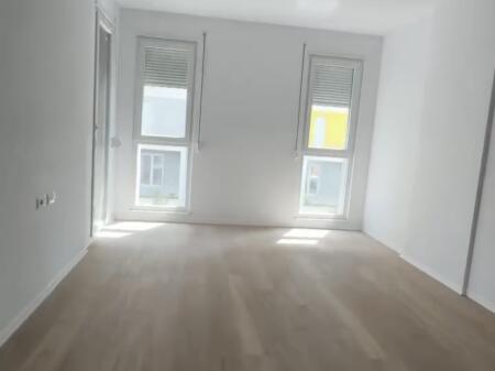Jepet me qira apartament