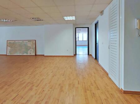 Office for Rent near the Delijorgji Complex (ID BZ2657) Tirana.