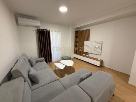 🏡 2-Bedroom, 2-Bathroom Apartment for Rent – Near Zogu i Zi, Tirana