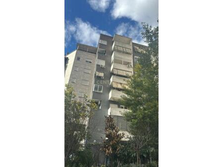 🏡 1-Bedroom Apartment for Sale – Brryl Area, Across from the New Maternity Hospital, Tirana