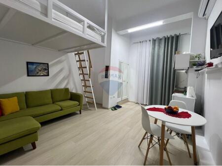 Studio apartment for rent at Wilson Square.
