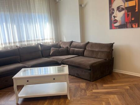 🏠 Shitet Apartament 1+1 – 58.5 m²  📍 Oxhaku, Rr. Kongresi i Manastirit 💶 Çmimi: 107,000 €  