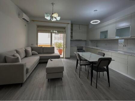 For rent 2+1 + parking on Peti street 700 eu