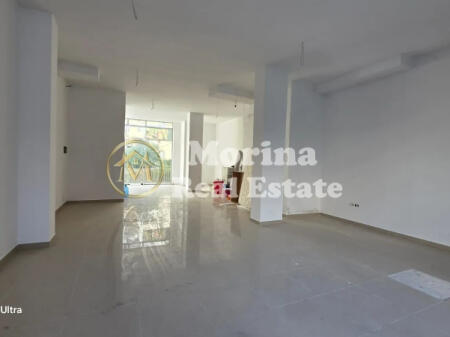 Locale commerciale in vendita, Fresku, 120.000 Euro.