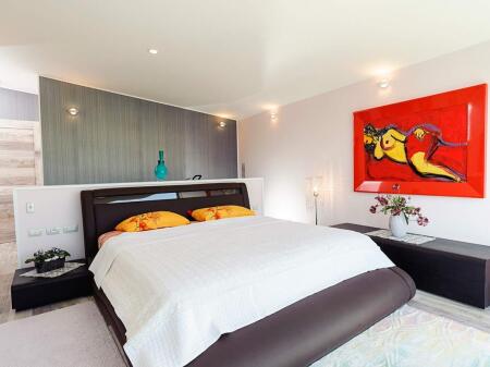 PENTHOUSE ME QERA 2+1 TE LIQENI I THATE