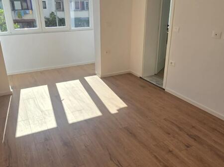 SHITET GARSONIERE 30 M2 MYSLYM SHYRI 95.000 EURO