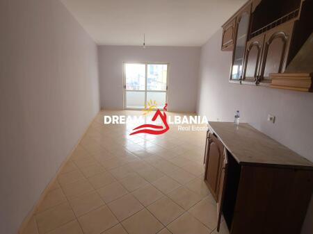 Apartment 1+1+2 with balconies for sale in Fresk, near Nuclear Physics in Tirana (ID 4111977)