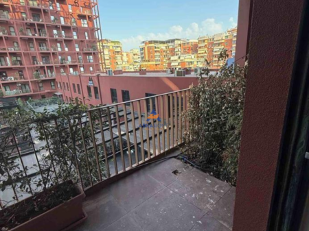 OFFICE FOR RENT 113M2 “RRUGA KAVAJES, GARDEN BUILDING”. 1300 EURO.