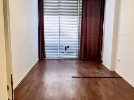 OFFICE FOR RENT 100 M2 PARIS COMMUNE 1000 EURO