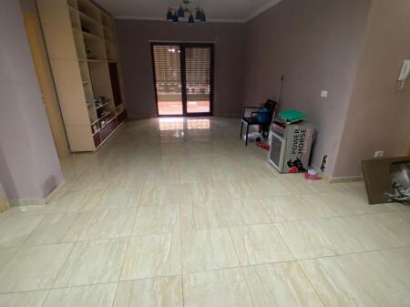 Apartment Xhamia for sale